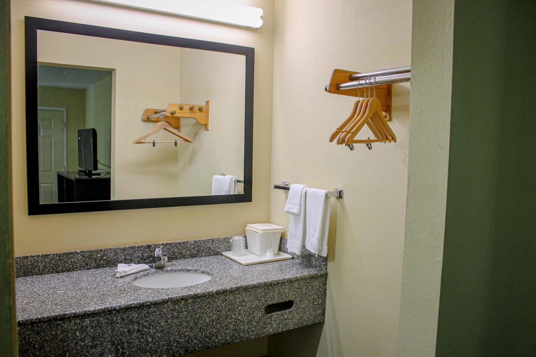 Motel 6 Knoxville, Tn - East 외부 사진